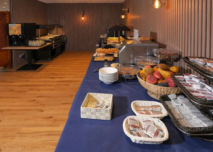 Hotel Turmo